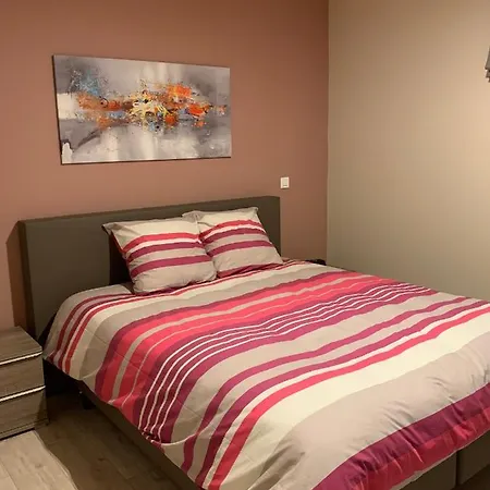 Nature-l-ment アパート ラ・ロシュ・アン・アルデンヌ